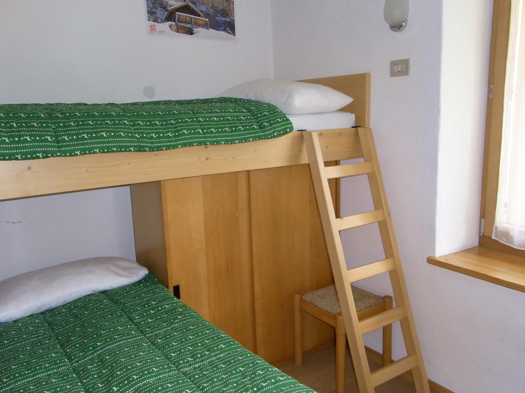 Casa Elisa Apartment Pozza di Fassa Ruang foto