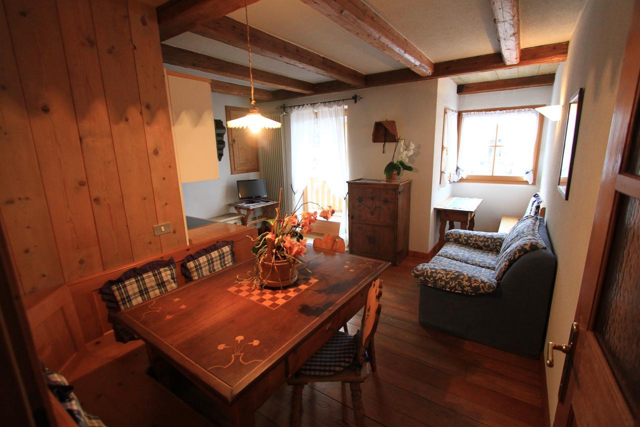 Casa Elisa Apartment Pozza di Fassa Bagian luar foto